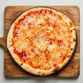 Traditional Hand Tossed
