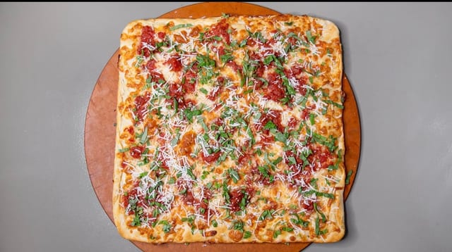 Nonna's Thin Crust Square.